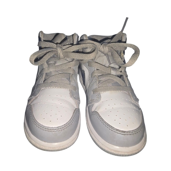 Nike Kids Sneakers - Navy and White - Picture 3 of 4